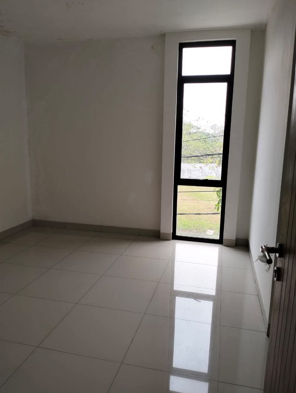 Rumah di Jual di Taman Simpruk Lippo Cikarang